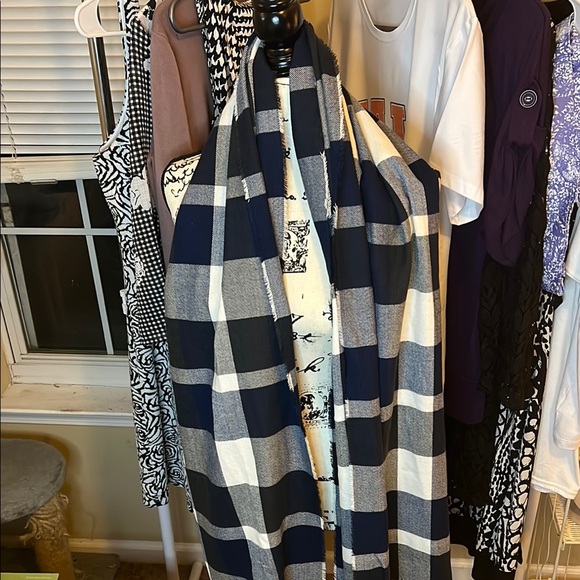 NWOT Plush Apparel- Plaid Black, Navy, and White Scarf - Picture 3 of 5